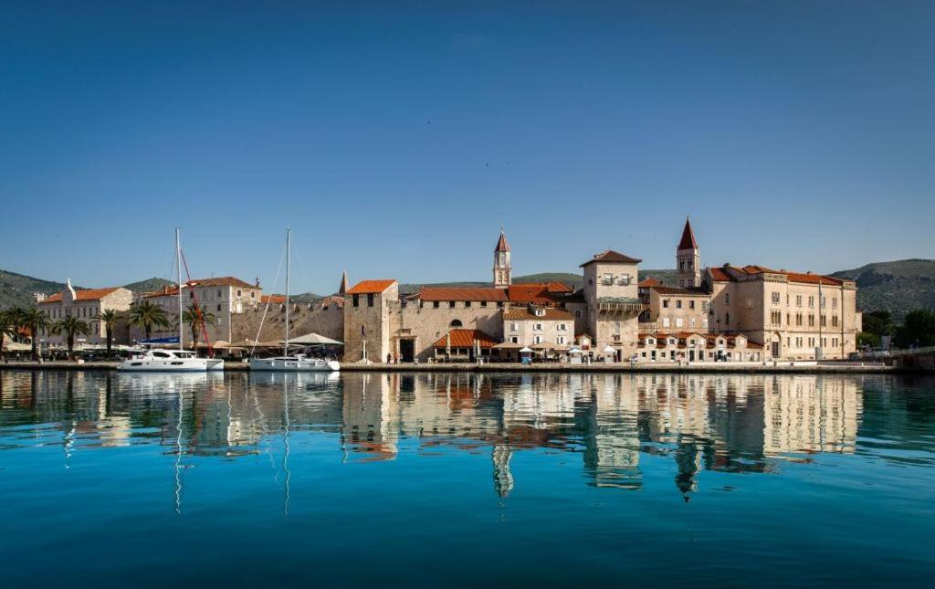 Villa Lovor Trogir Eksteriør bilde